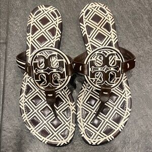 Tory Burch Geometric Brown and Cream Sandals